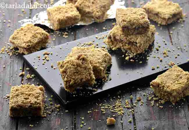 Raspberry Oatmeal Nut Bars