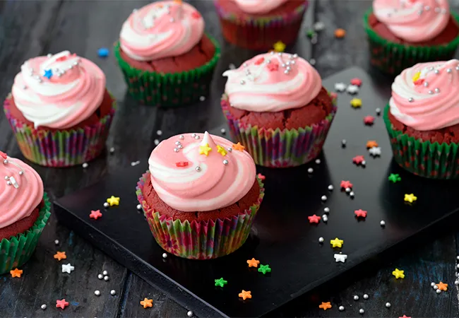  Red Velvet Cupcake, Eggless Red Velvet Cupcake