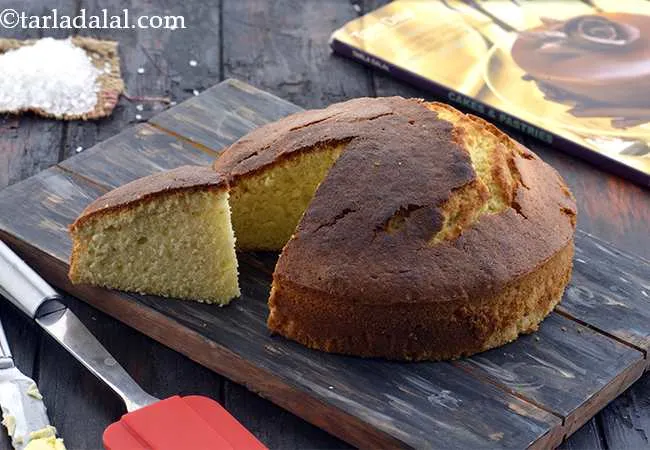 Rich Vanilla Sponge Cake Using Eggs