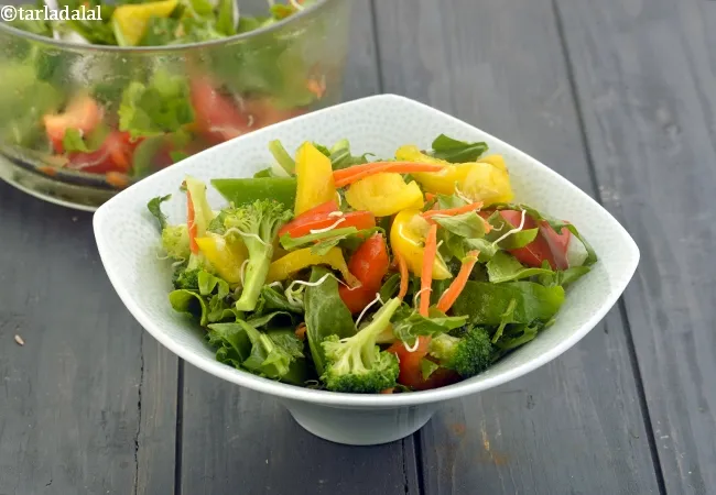 Rocket Leaves, Broccoli and Veg Work Healthy Salad