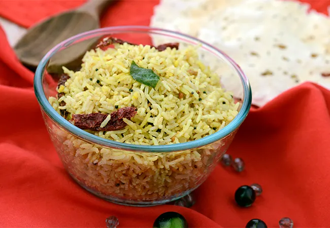  क्विक तवा राइस - Tawa Rice, Quick Tawa Pulao, Veg Tawa Rice 