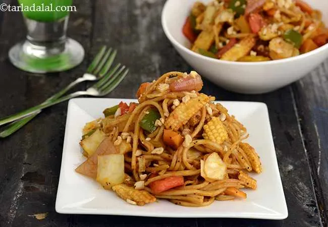  Spicy Stir Fry Noodles in Schezuan Sauce