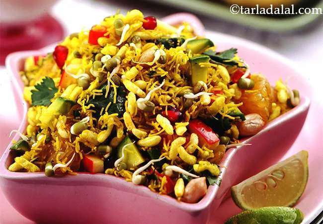 Sprout and Fruit Bhel
