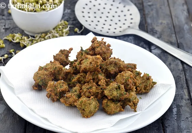 Sprouted Moong Pakoda, Evening Snack
