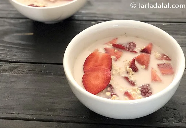 Strawberry Oats Pudding