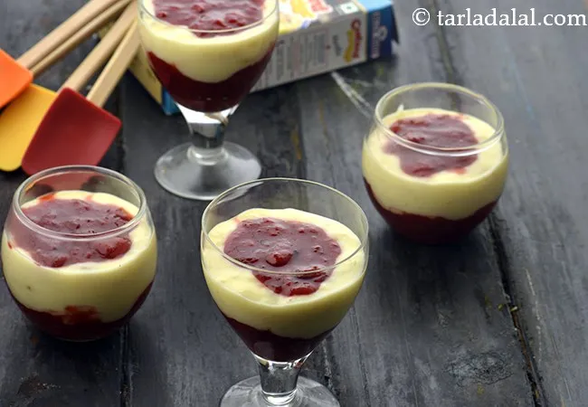 Strawberry Stew with Banana Custard