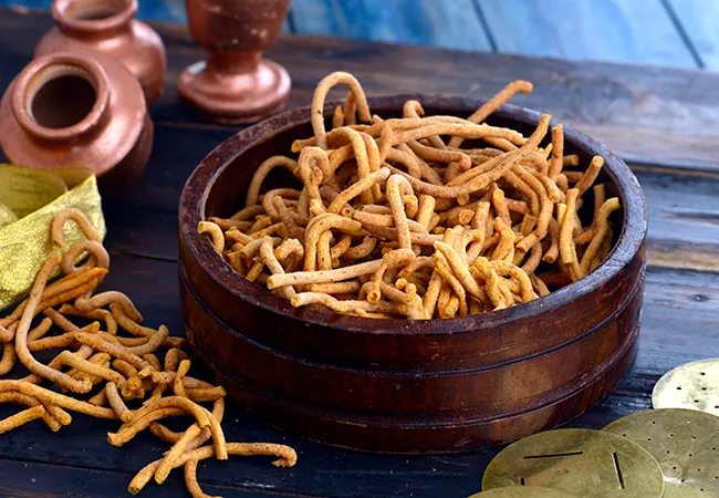 Teekha Gathiya