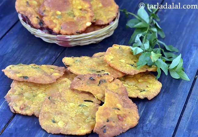 Thattai, Rice Crispies, South Indian Jar Snack