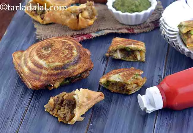 Toasted Samosa Sandwich