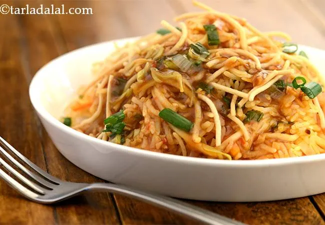  Triple Schezwan Rice, Mumbai Roadside Recipe