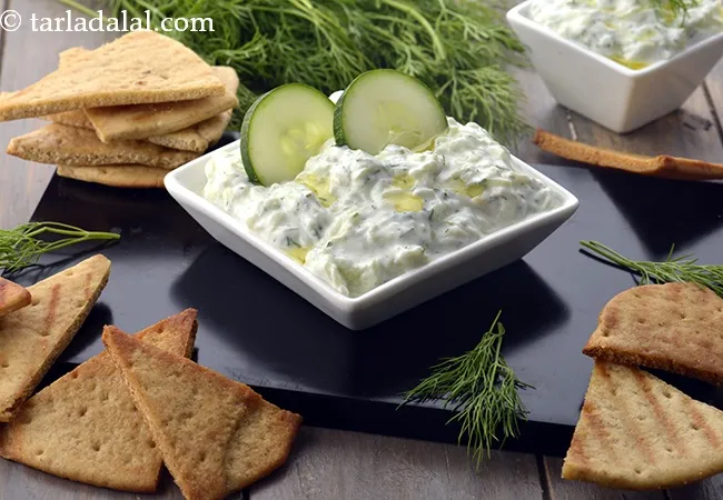 Tzatziki dip recipe | healthy Lebanese tzatziki dip | Lebanese hung curd and cucumber dip | Indian style tzatziki dip |