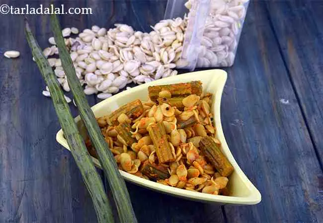 Vaal Drumsticks Subzi, Sprouted Butter Beans and Drumstick Recipe