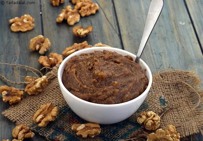 अखरोट का शीरा की रेसिपी - Walnut Sheera