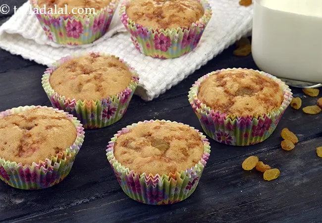 Whole Wheat Carrot and Raisin Muffins
