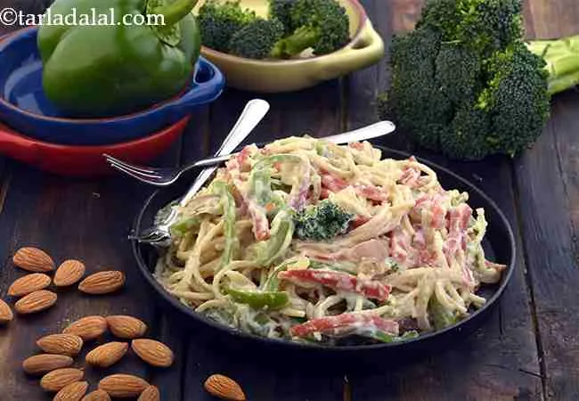 Whole Wheat Spaghetti with Vegetables in Almond Sauce