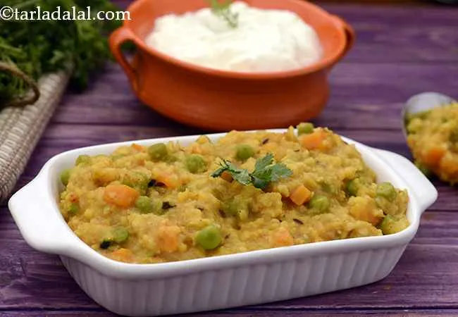 Whole Wheat and Vegetable Khichdi