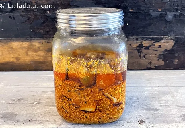 aam ka achar recipe | Punjabi aam ka achar | mango pickle 
