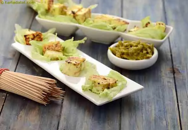Achaari Paneer Tikkas