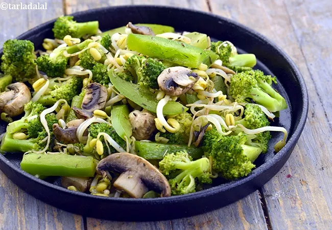 broccoli mushroom bean sprouts stir fry recipe | Chinese style bean sprout mushroom stir fry | healthy veg stir fry with bean sprouts |