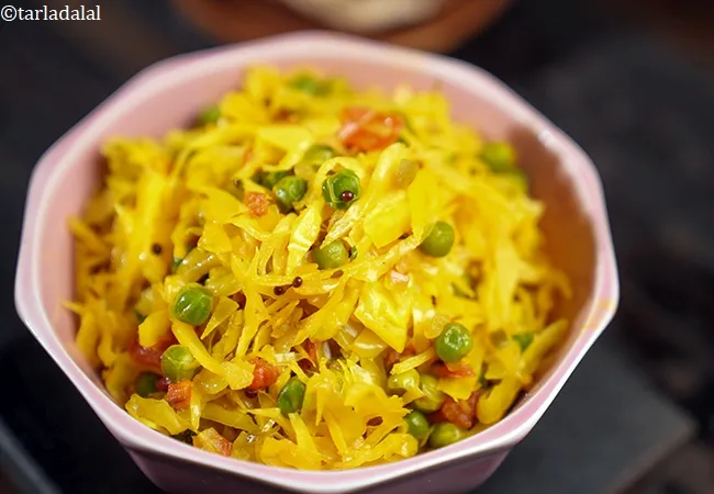 cabbage masala recipe | cabbage sabzi | healthy patta gobi matar sabji |