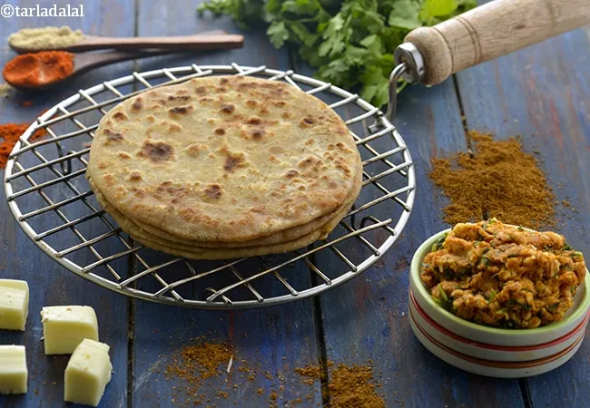 cheese paratha recipe | cheese paratha with whole wheat flour | healthy cheese paratha | how to make cheese paratha |