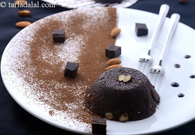 chocolate sheera recipe | sooji chocolate halwa | semolina chocolate halwa | easy chocolate rava sheera in 10 minutes |