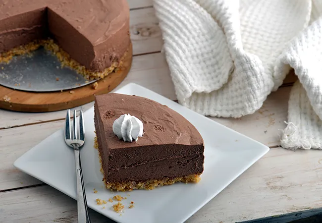 Chocolate Chiffon Pie ( Eggless Desserts Recipe)
