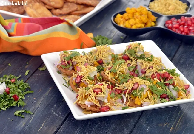 dal pakwan chaat recipe | Sindhi dal pakwan chaat | mini dal pakwan |