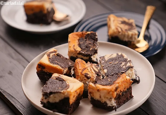 eggless cheesecake brownie recipe | chocolate cheesecake brownie | Indian style cheesecake brownies |