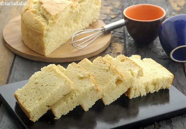eggless vanilla cake using curd recipe | Indian style eggless vanilla sponge cake | vegetarian vanilla cake
