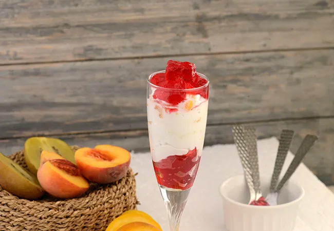  Fruit and Jelly Sundae