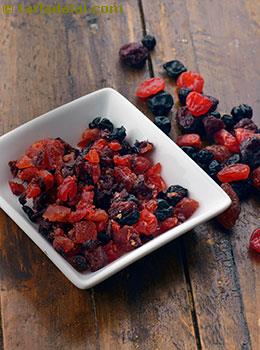 chopped mixed dried berries