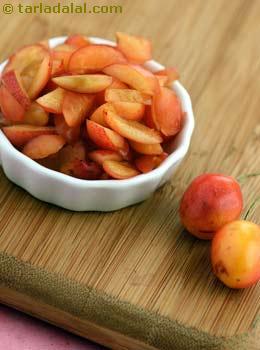 sliced cherries