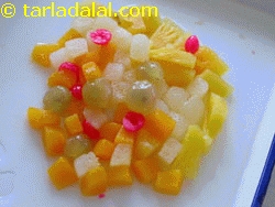 canned mixed fruits