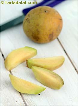 chickoo wedges