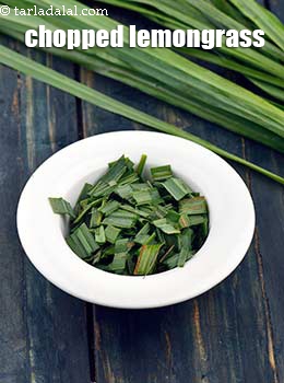 chopped lemongrass