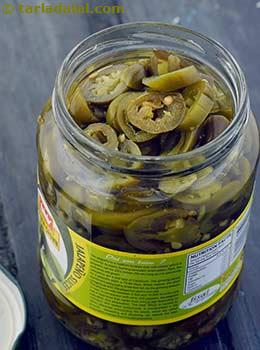 sliced jalapenos