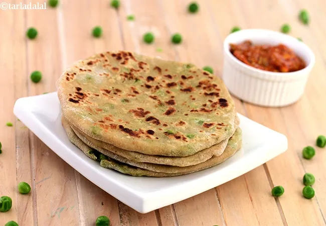 green peas paratha recipe | matar paratha | Indian style stuffed green pea paratha | peas paratha for acidity