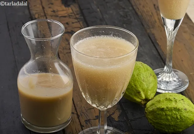 guava mojito recipe | virgin guava mojito | guava mojito mocktail | tropical guava mojito bartender style