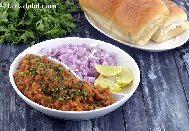 homemade pav bhaji recipe | how to make pav bhaji at home | mumbai pav bhaji made at home |