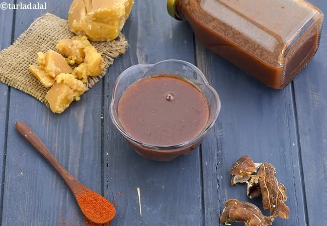 khajur imli ki chutney | date and tamarind chutney | pressure cooked meethi chutney | homemade khajur imli ki chutney