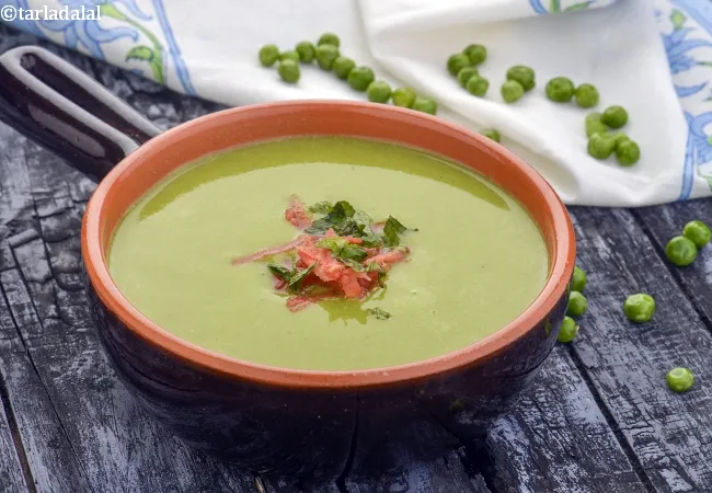 low calorie pea soup recipe | zero oil green peas soup | healthy Indian matar soup