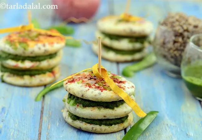 Mini Bajra Onion Uttapa