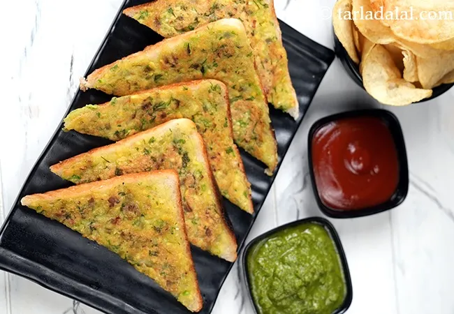 moong dal toast recipe | Indian moong toast | lentil toast | crispy moong toast for breakfast |
