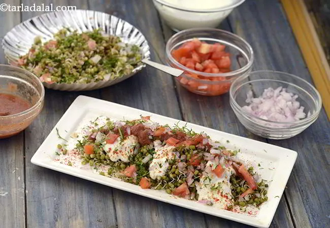  Moong Dahi Misal