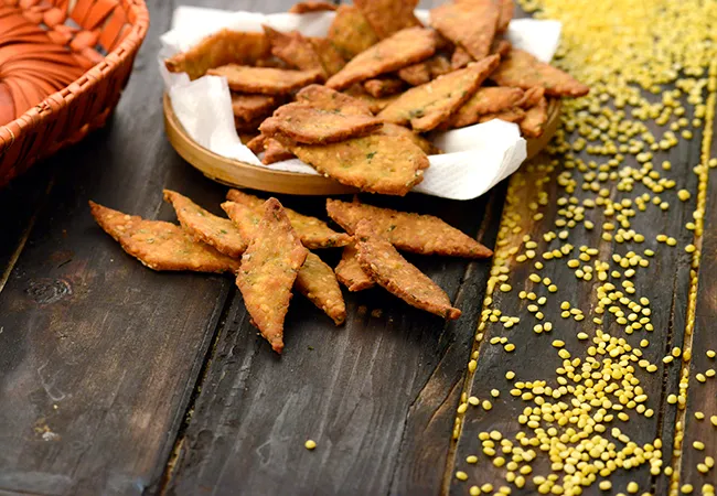 Moong Dal Crispies ( Tiffin Recipe)