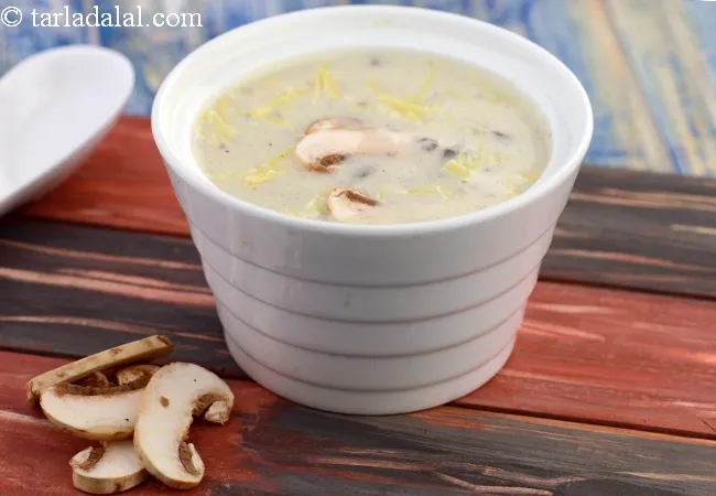 quick mushroom soup recipe | Indian quick mushroom soup | mushroom soup without cream | veg mushroom soup |