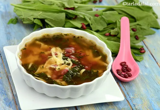 Rajma and Spinach Soup ( Soups and Salads Recipe )
