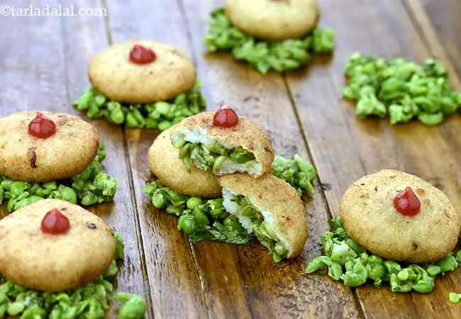 Rava Green Peas Tikki