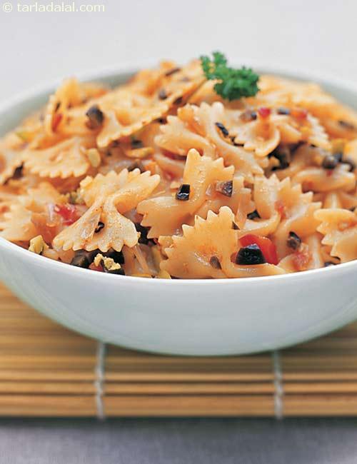 Herbed Farfalle In Olive Salsa recipe